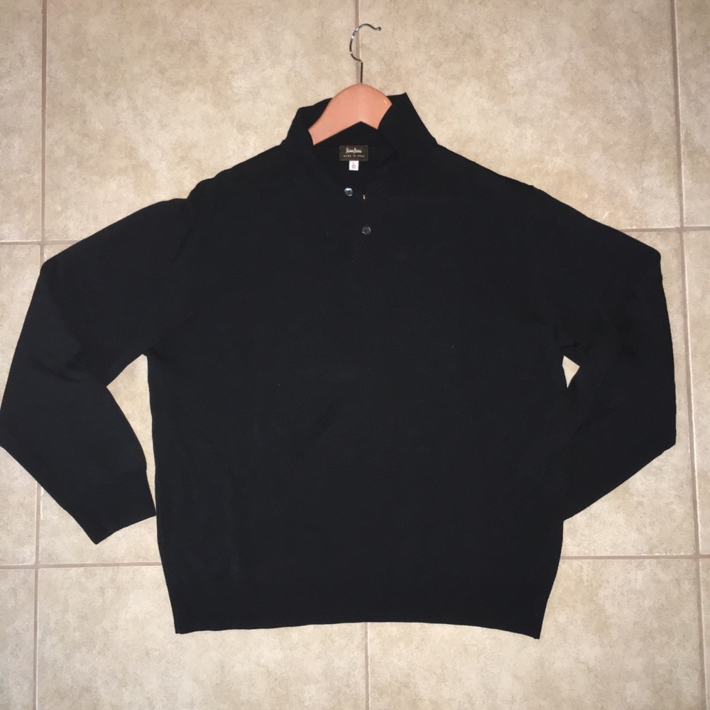 black pullover sweater
